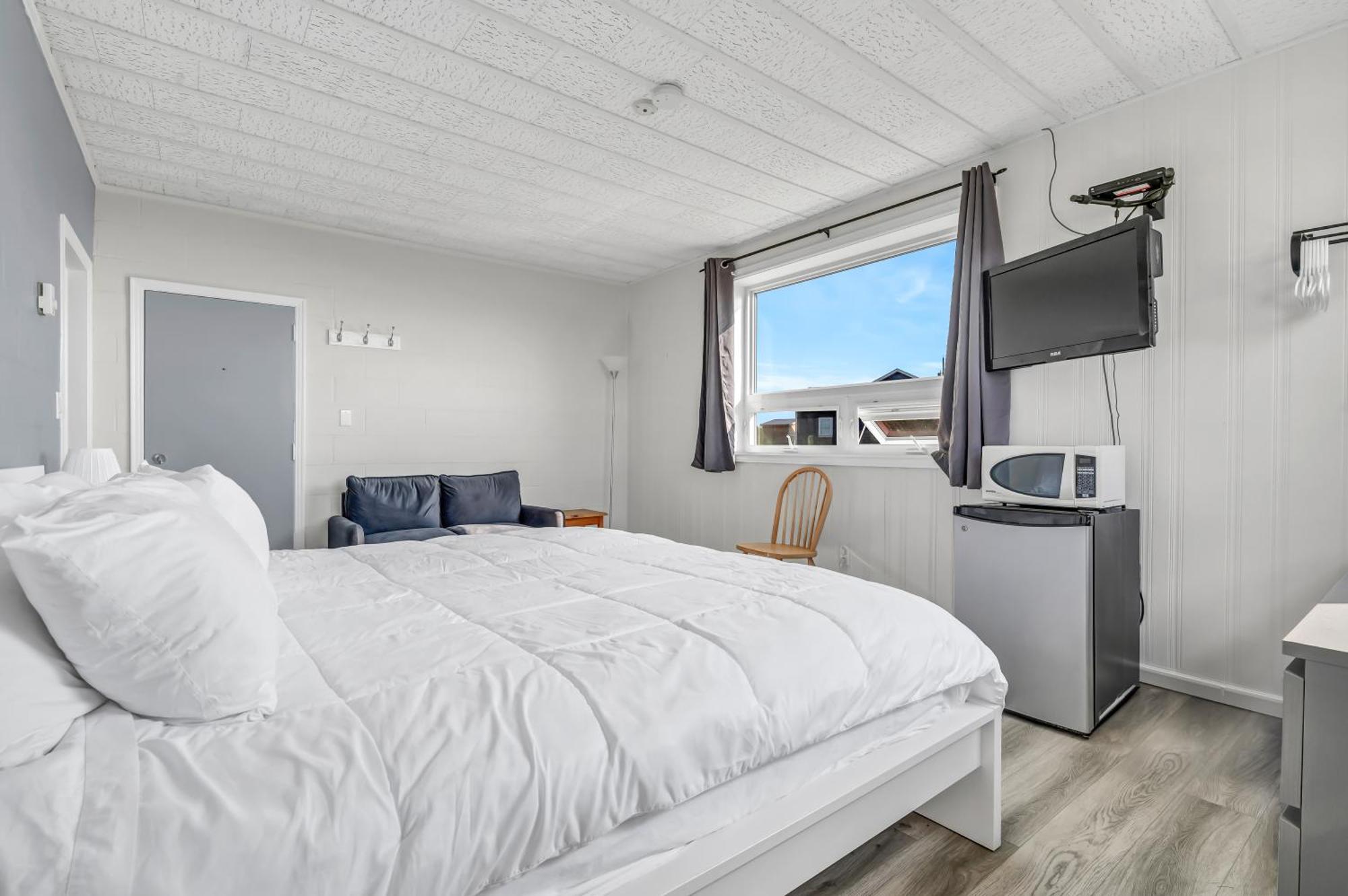 Cape View Motel & Cottages Mavilette Extérieur photo