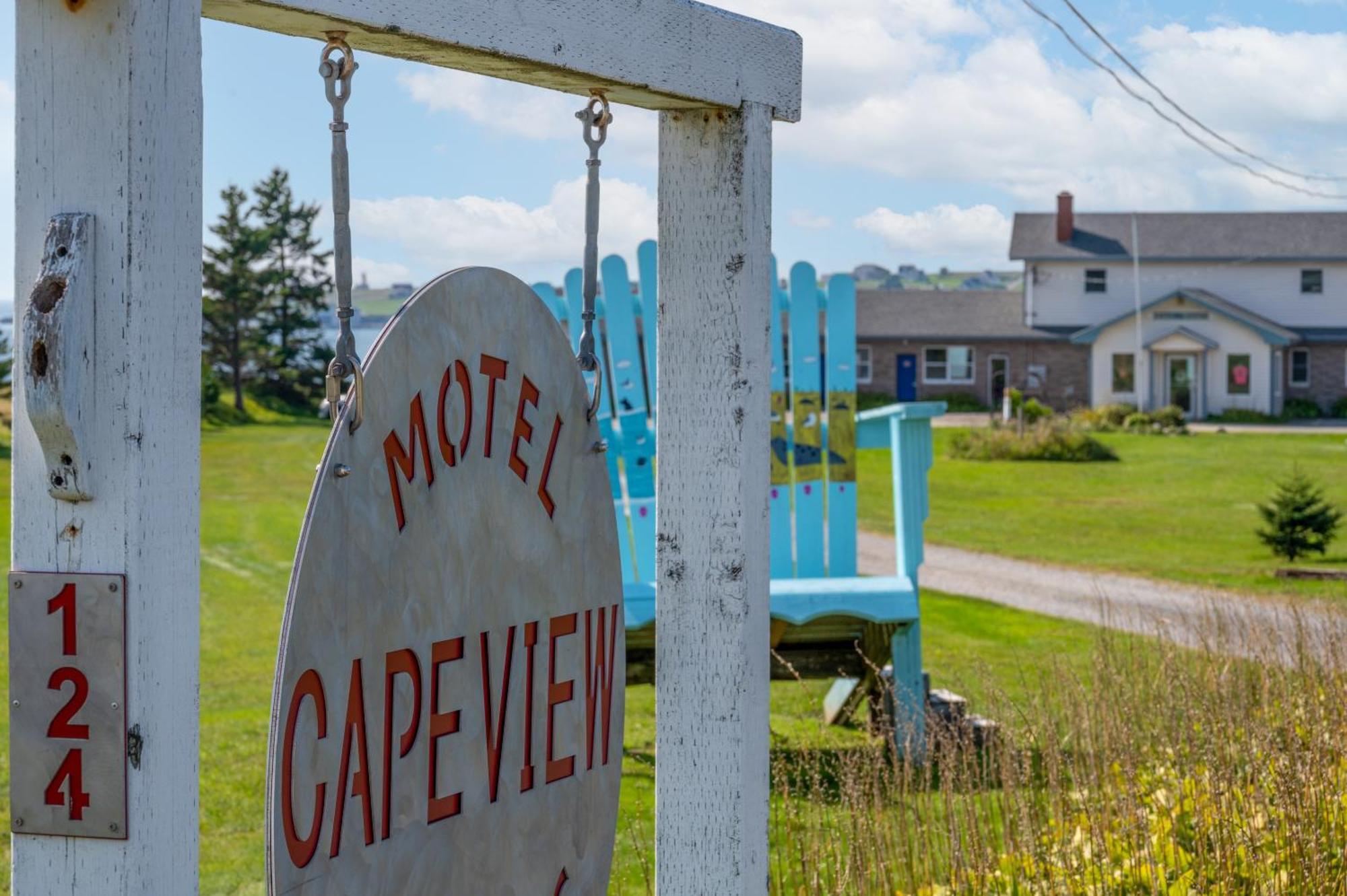 Cape View Motel & Cottages Mavilette Extérieur photo