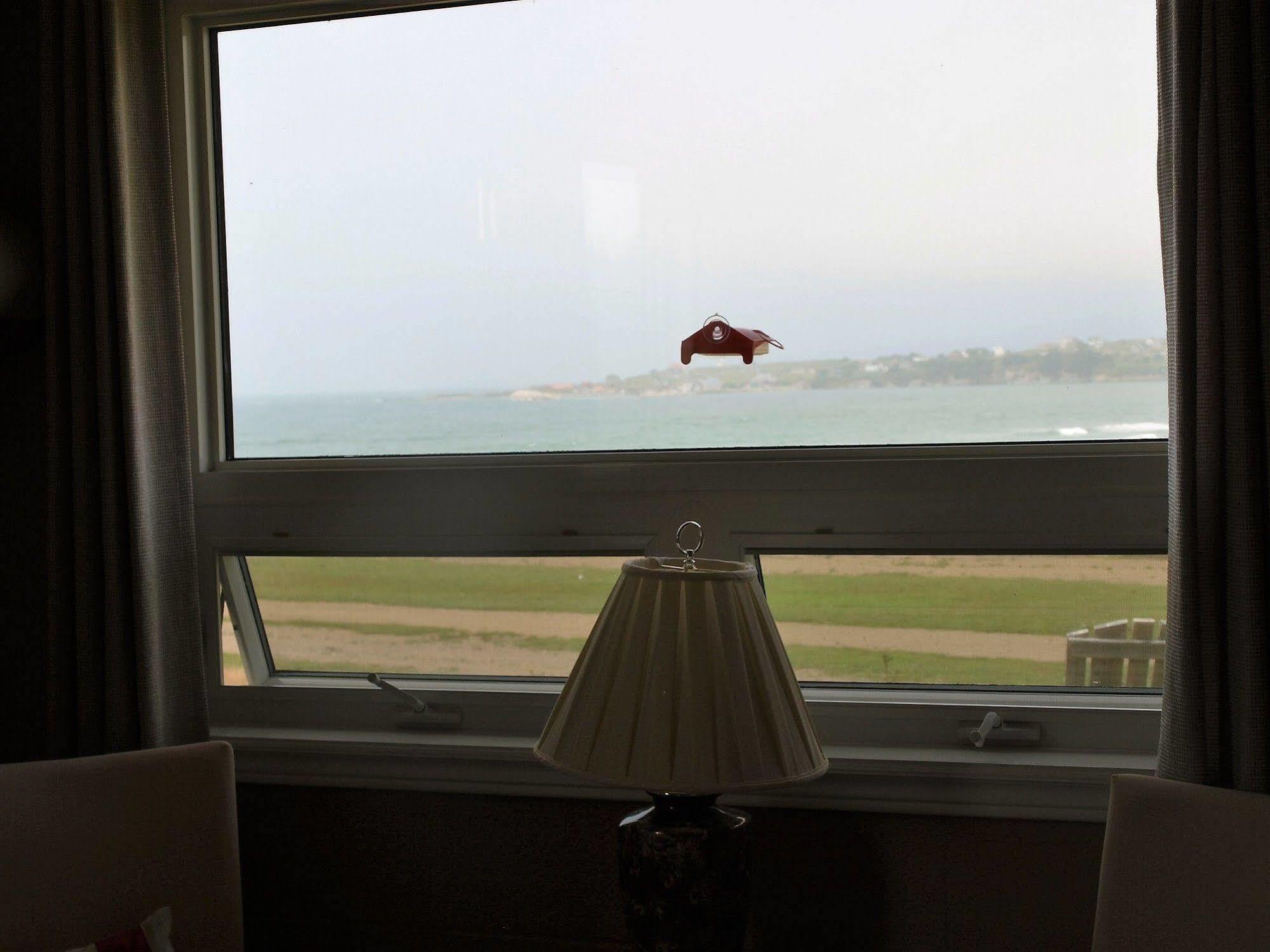 Cape View Motel & Cottages Mavilette Extérieur photo